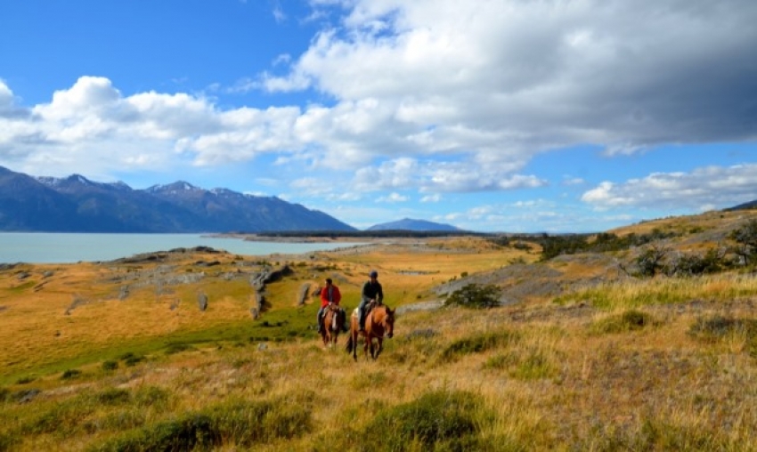 Horseback Riding Estancia Nibepo Aike