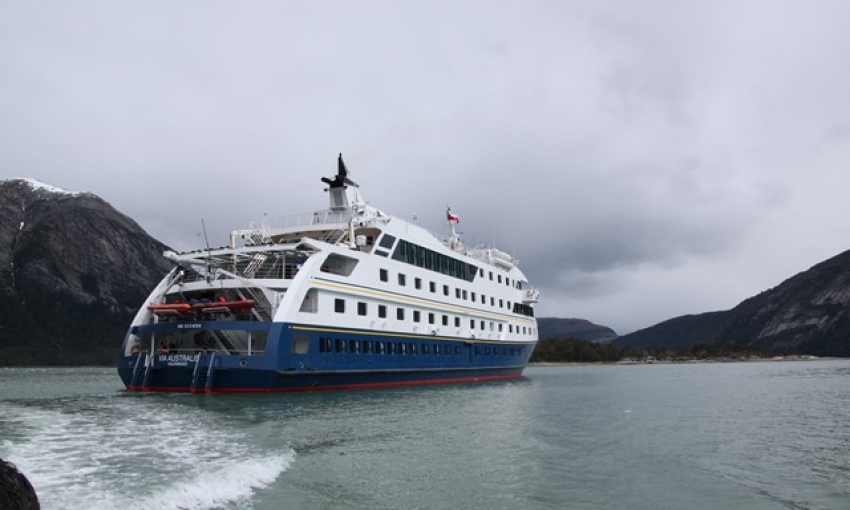 Cruceros Australis Patagonia Cruise Mel Franco. Viva Expeditions 10
