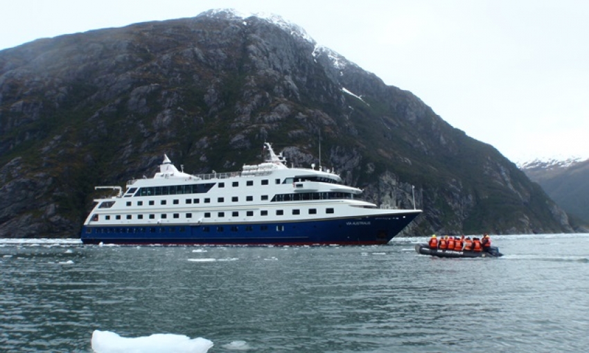 Cruceros Australis Patagonia Cruise Mel Franco. Viva Expeditions 8
