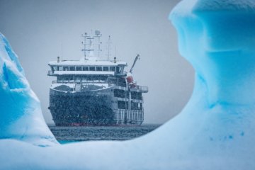 Classic Antarctica Air Cruise