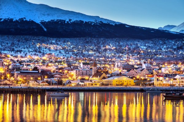 Evening lights in Ushuaia