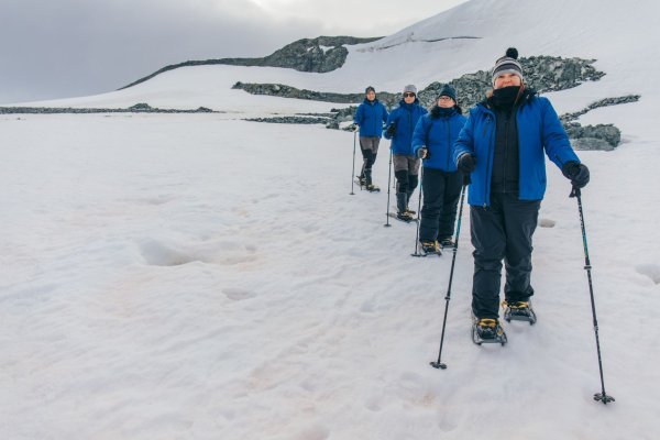 things to do in Antarctica- Snowshoeing