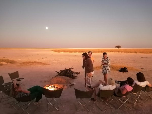 Africa small group tours, tourist on the campsite