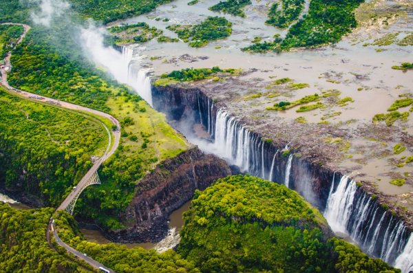 Victoria Falls will leave you awe struck no matter which side you visit 1