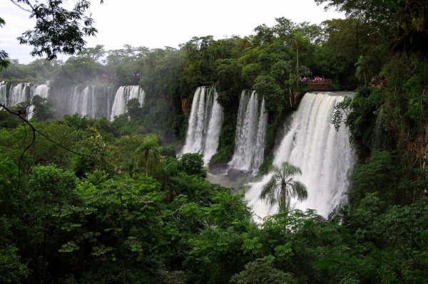 Exploring the Upper Circuit Walk of Iguazu Falls